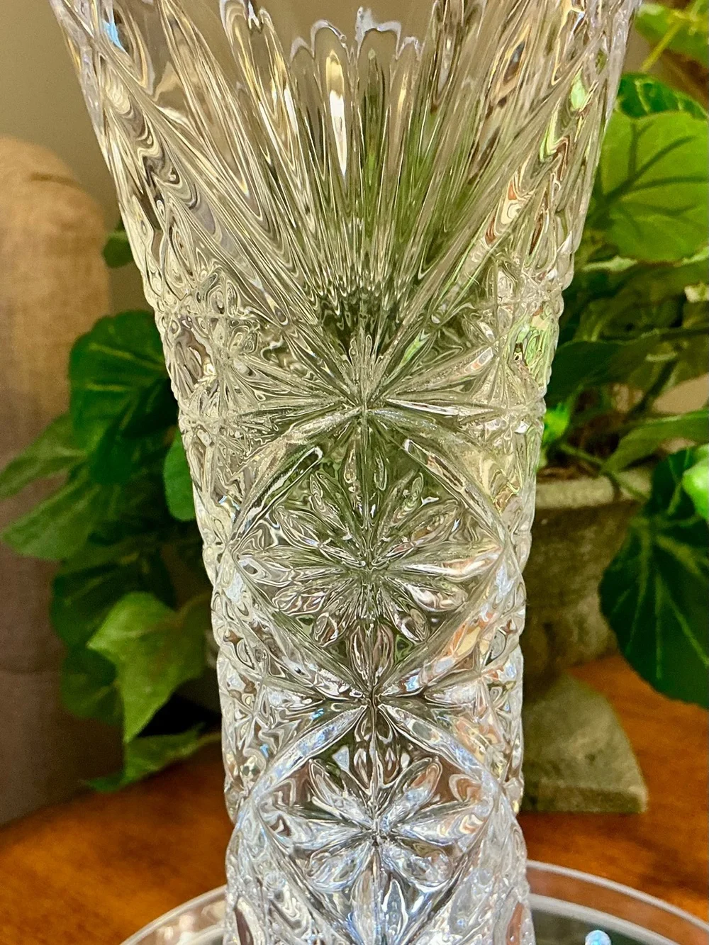 European Style Crystal Glass Lily Vase